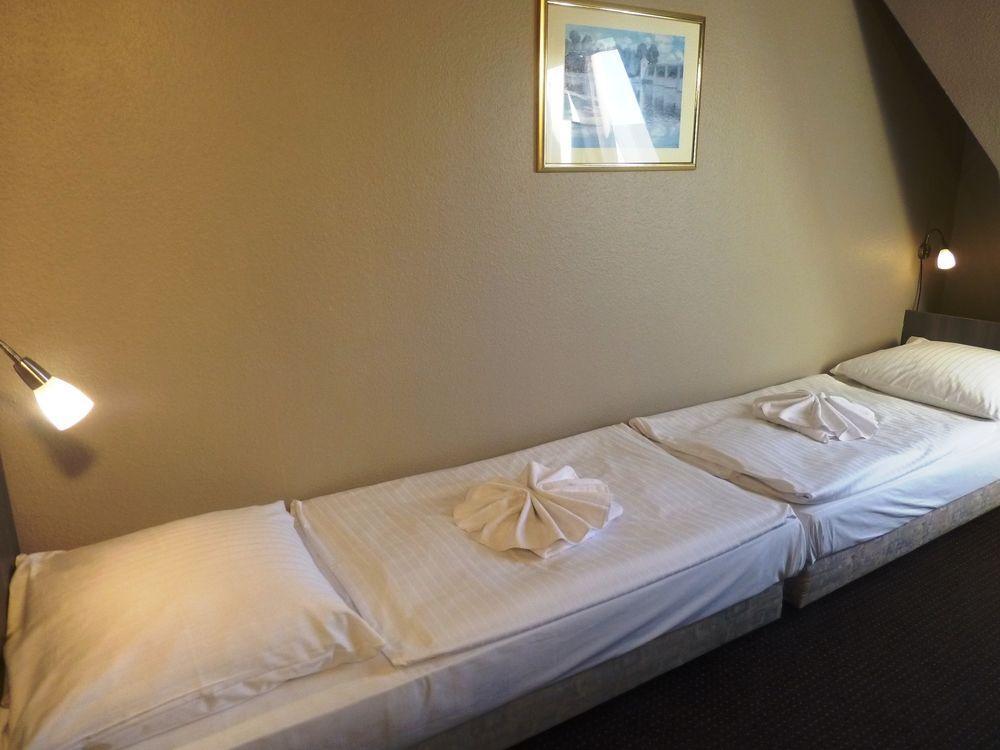 Hotel Rehberge Berlin Mitte Εξωτερικό φωτογραφία